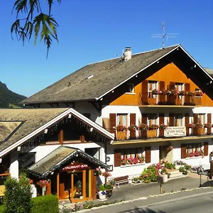 hotel-plein-soleil-vacheresse.hotels-rhonealpes.com/